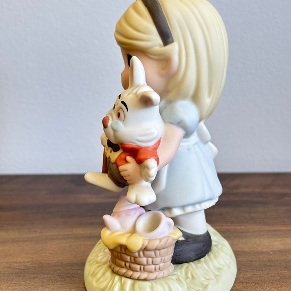 DISNEY Precious Moments ALICE WONDERLAND It’s Never To Late For Fun With Friends - Picture 8 of 11